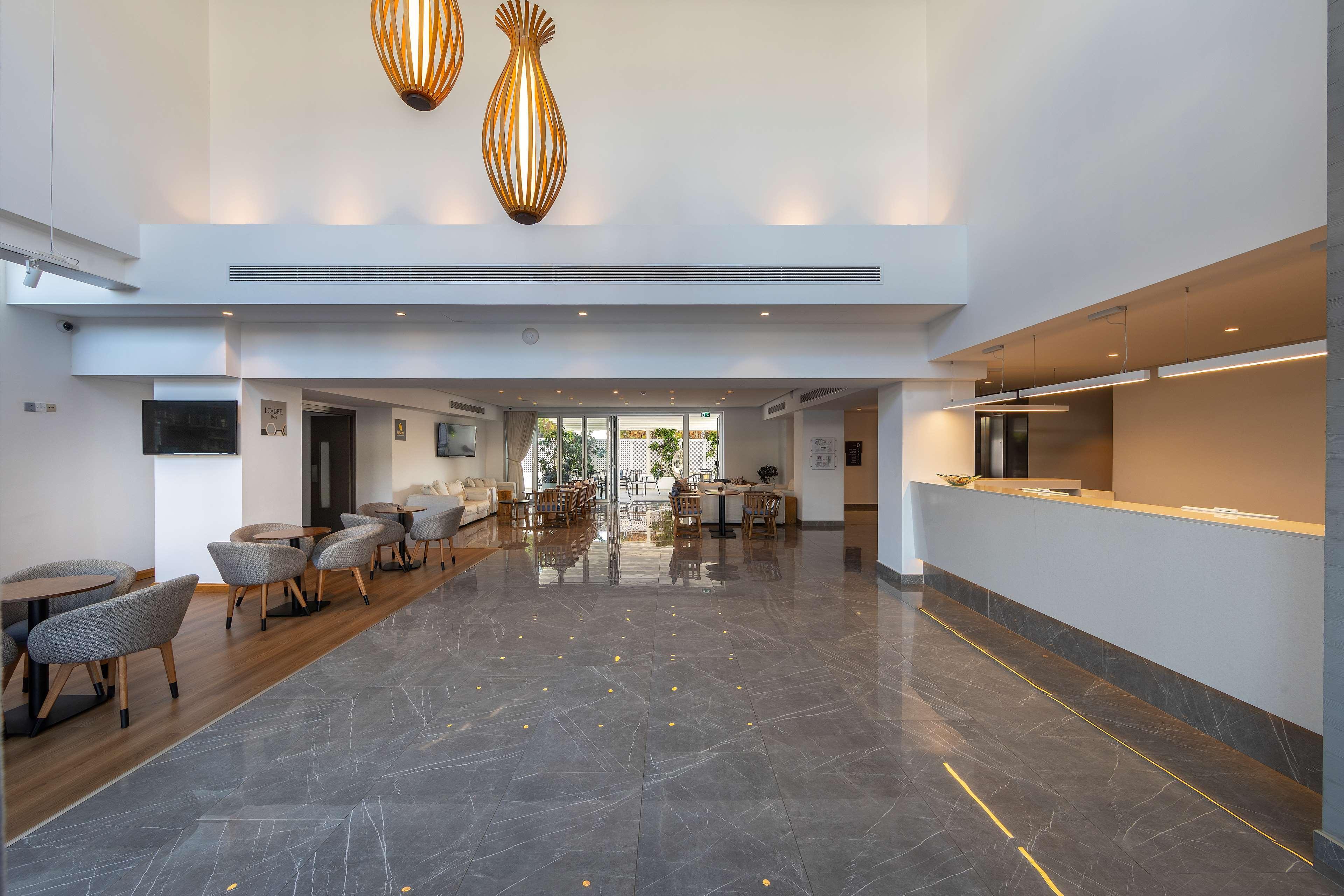 Protaras Plaza Hotel Екстериор снимка