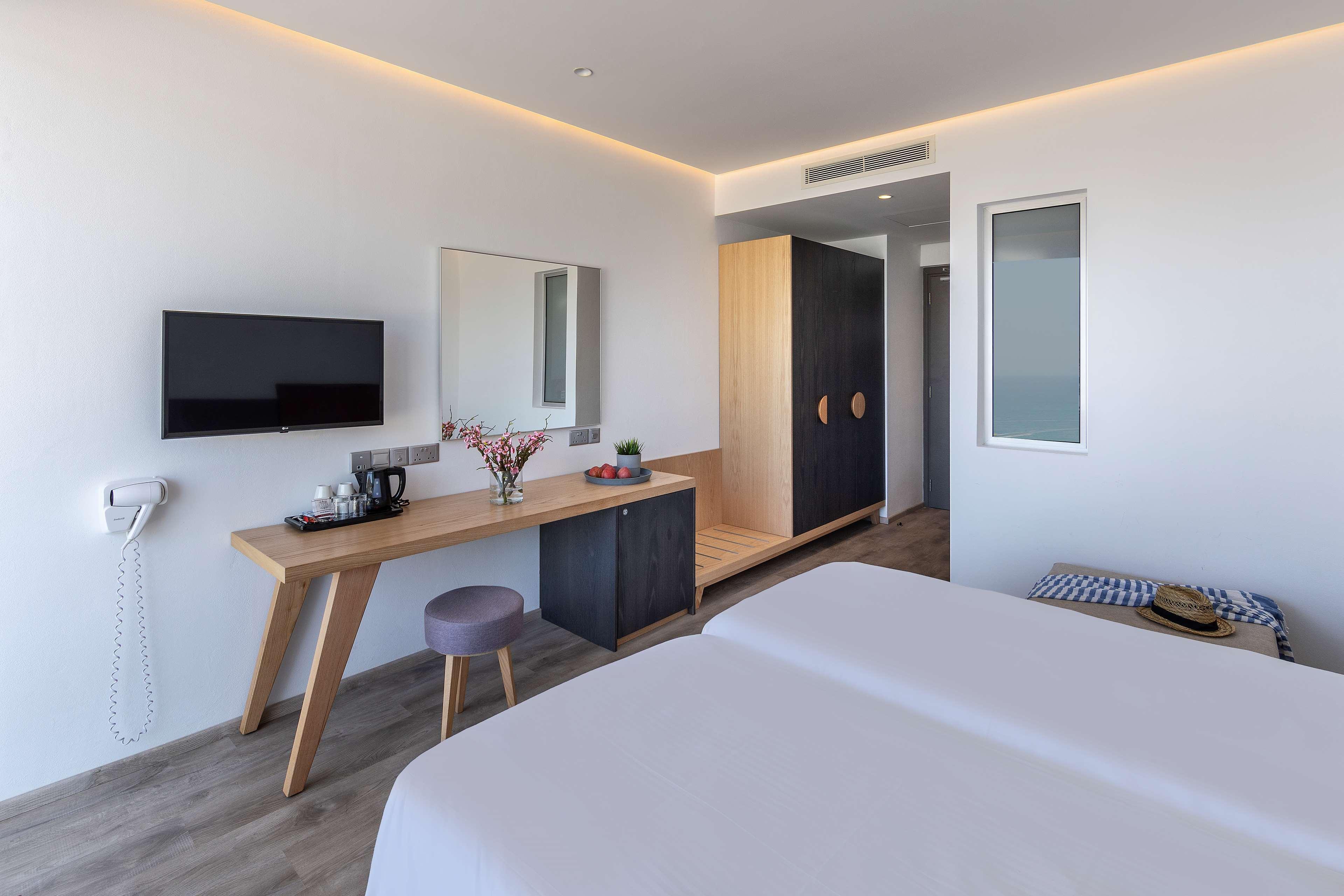Protaras Plaza Hotel Екстериор снимка