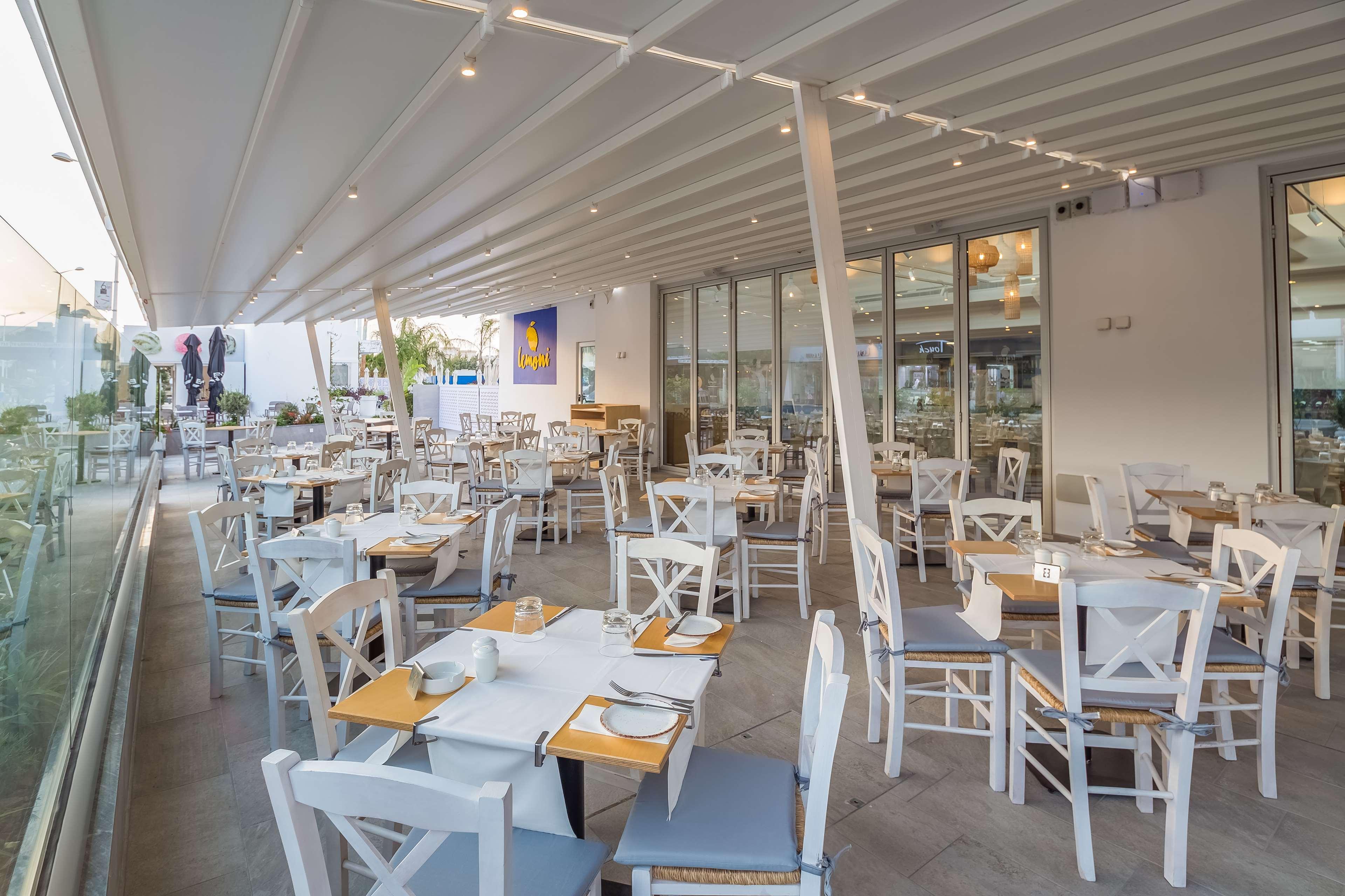 Protaras Plaza Hotel Екстериор снимка