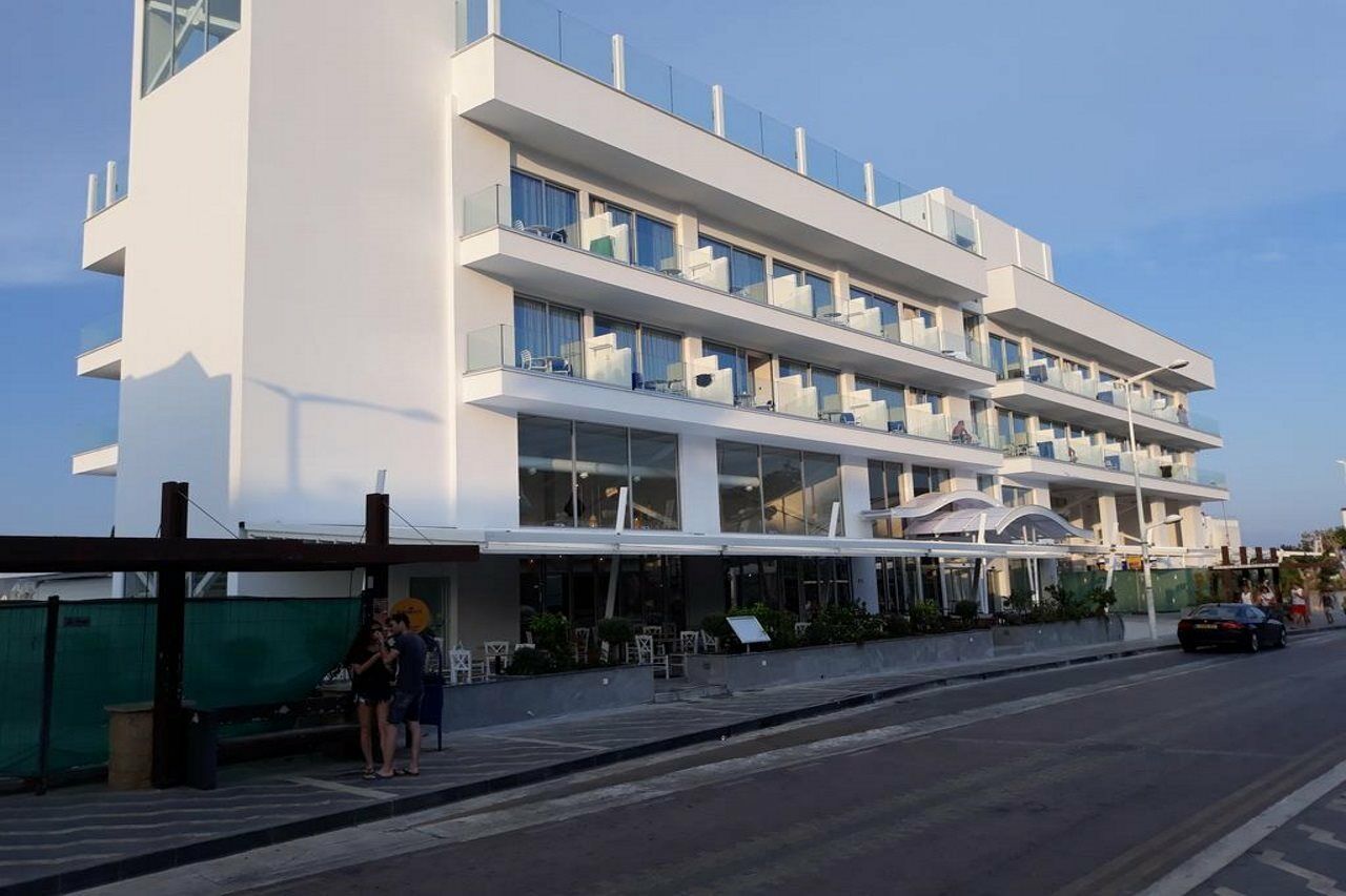 Protaras Plaza Hotel Екстериор снимка